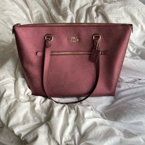 Coach Gallery Tote in Metallic Grape